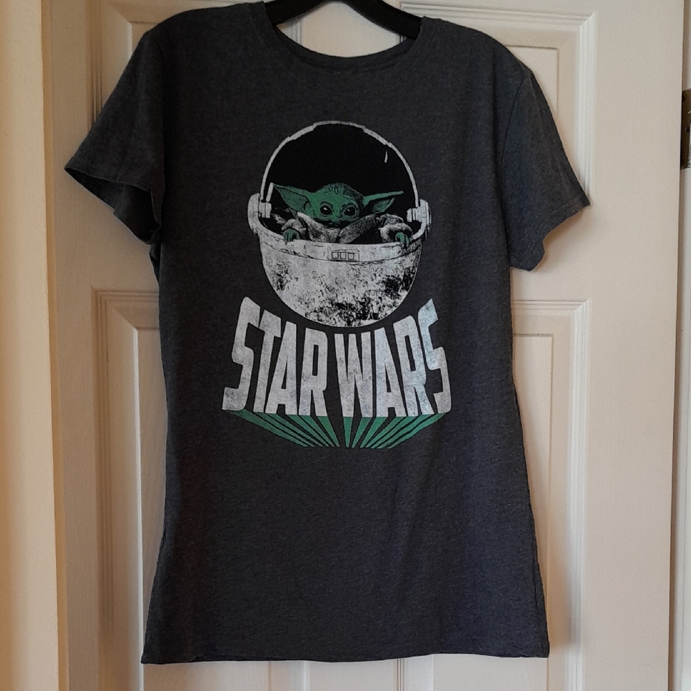 NEW Star Wars Maladorian Yoda Comic Con 2025 Gray T-Shirt Collectible Force